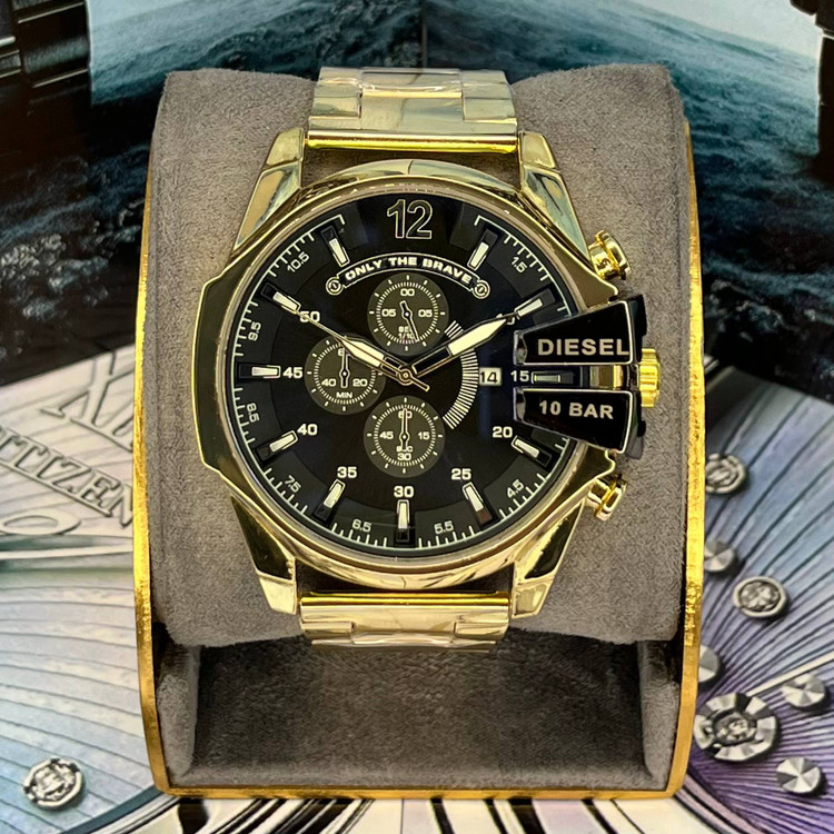 طلایی صفحه مشکی