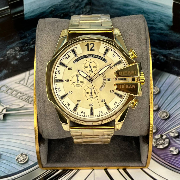 طلایی صفحه سفید