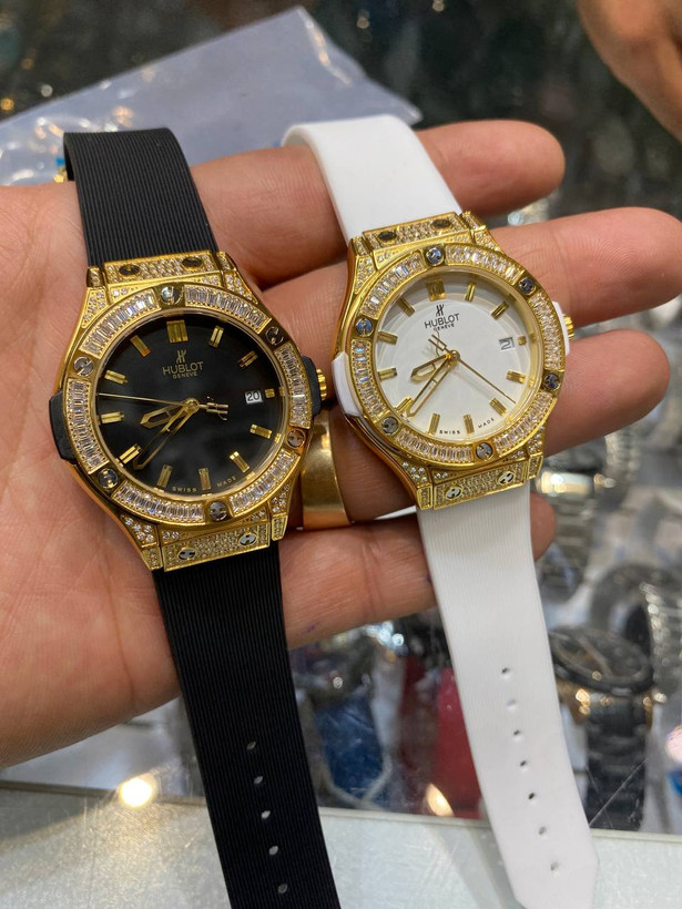 ساعت مچی زنانه هابلوت تمام نگین سفید Hublot Big Bang