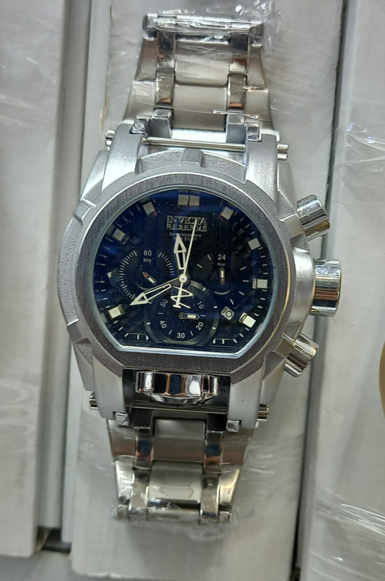 ساعت اینویکتا invicta