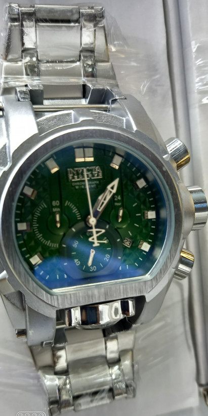 ساعت اینویکتا invicta